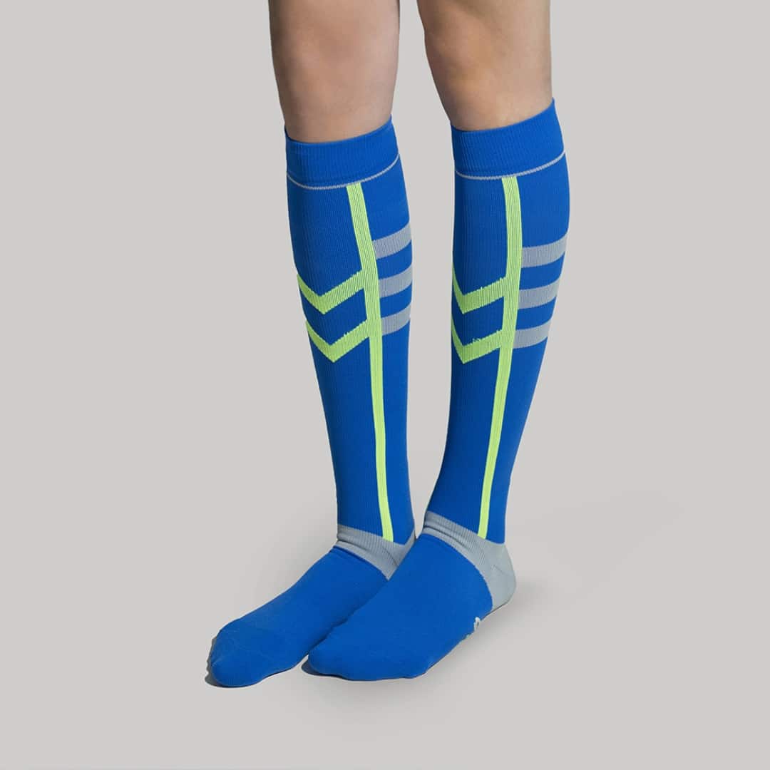 Πακέτο: 2 Μπλε Αθλητικές Κάλτσες Τεχνολογίας Συμπίεσης